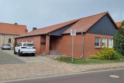 Wohnung Burg - 2 Zimmer, 55 m&sup2;, 370&euro; | Angebot:24841625