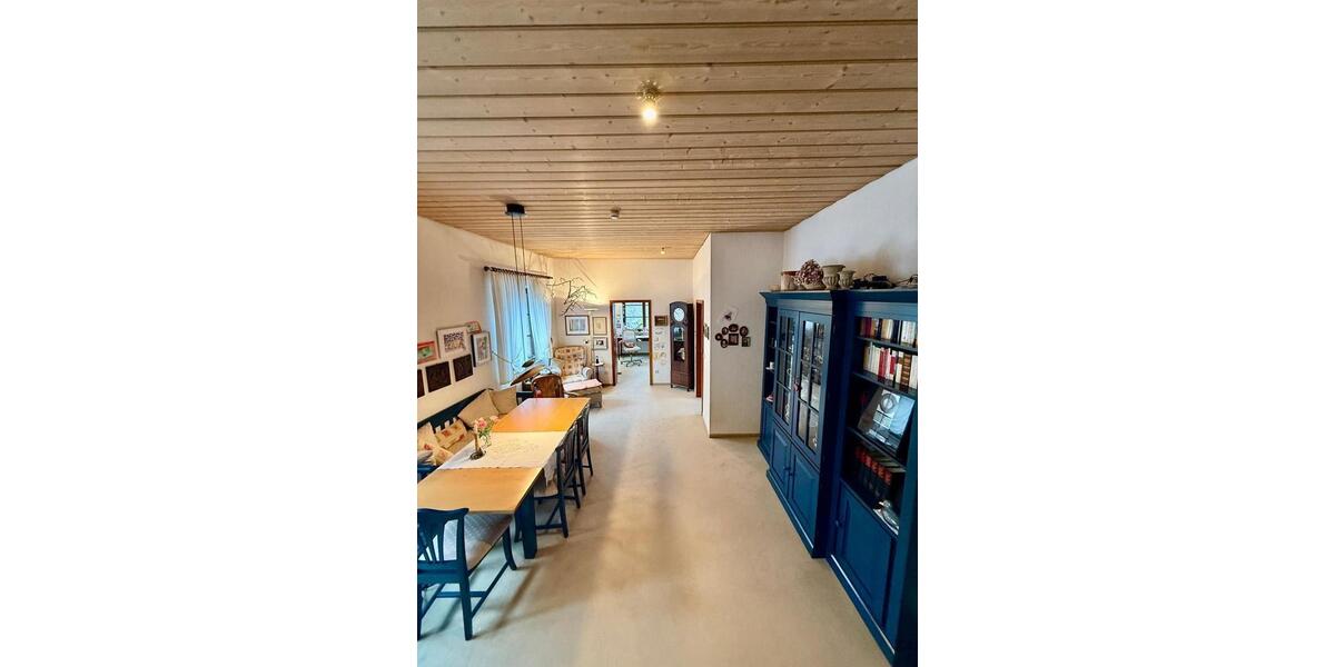 Erdgeschoßwohnung Pyrbaum - 4 Zimmer, 165 m&sup2;, 1.450&euro; | Angebot:26225856