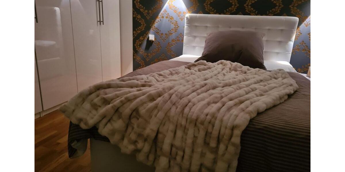 Etagenwohnung Offenbach am Main Hafen - 2 Zimmer, 67 m&sup2;, 1.899&euro; | Angebot:26623508