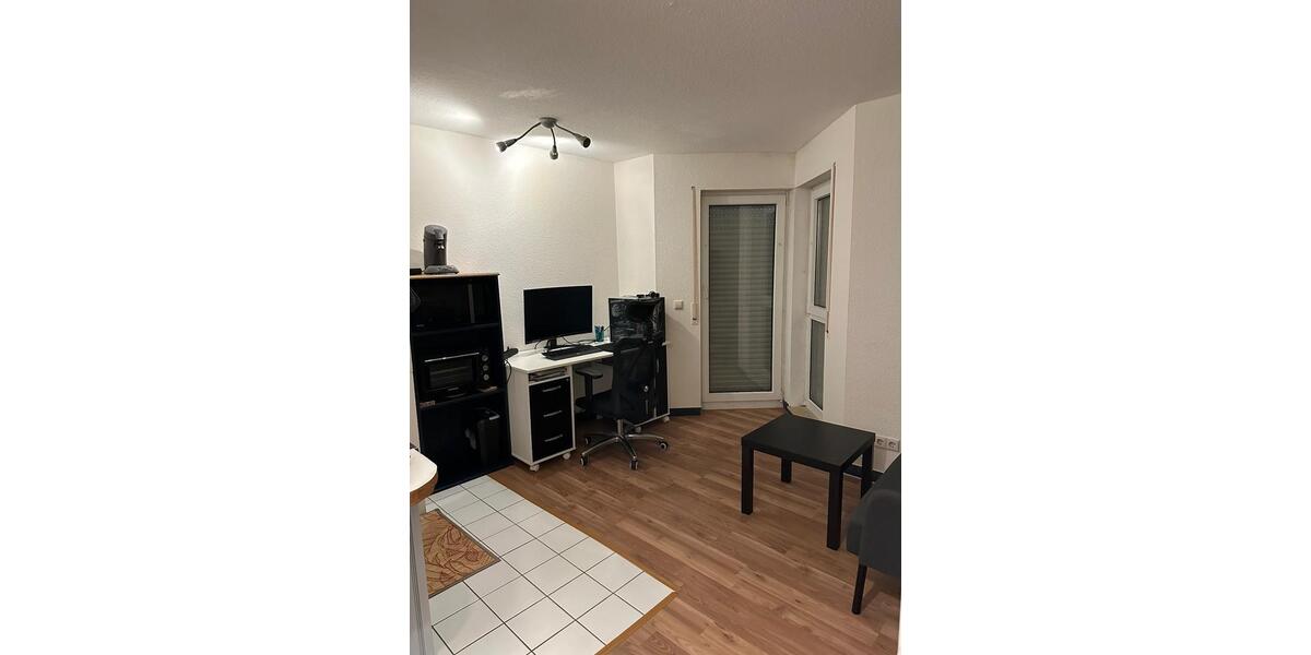 Etagenwohnung Rottenburg am Neckar - 1 Zimmer, 28 m&sup2;, 400&euro; | Angebot:25165014