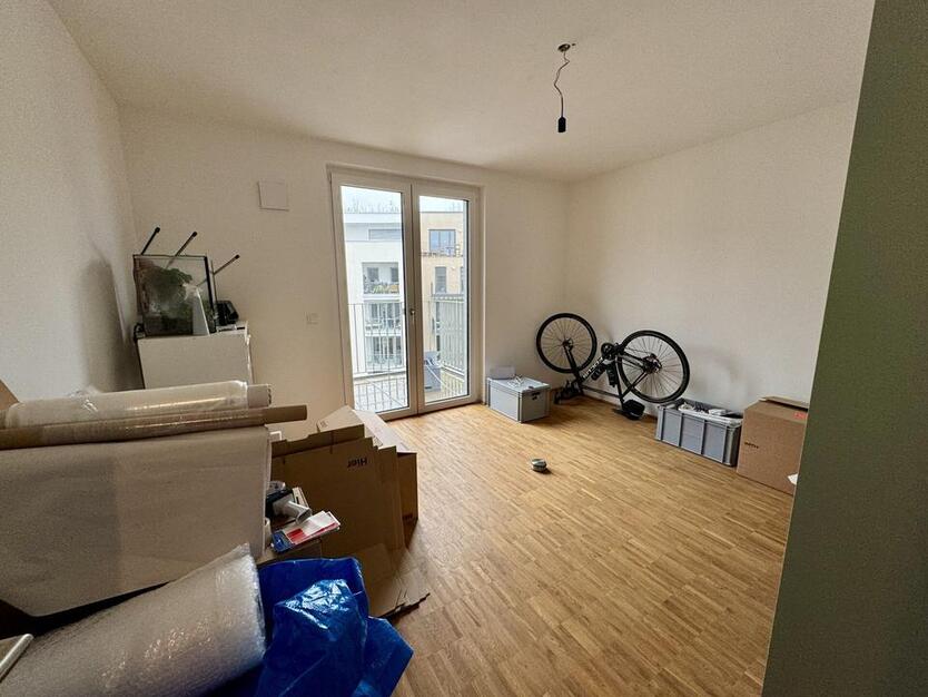 Moderne 3-Zimmer Wohnung mit Balkon und Loggia sowie TG-Stellplatz im Dichterviertel zu vermieten! zimmer