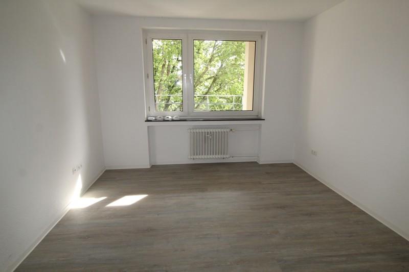 Etagenwohnung Karlsruhe Südstadt - 2 Zimmer, 58 m&sup2;, 662&euro; | Angebot:26695025