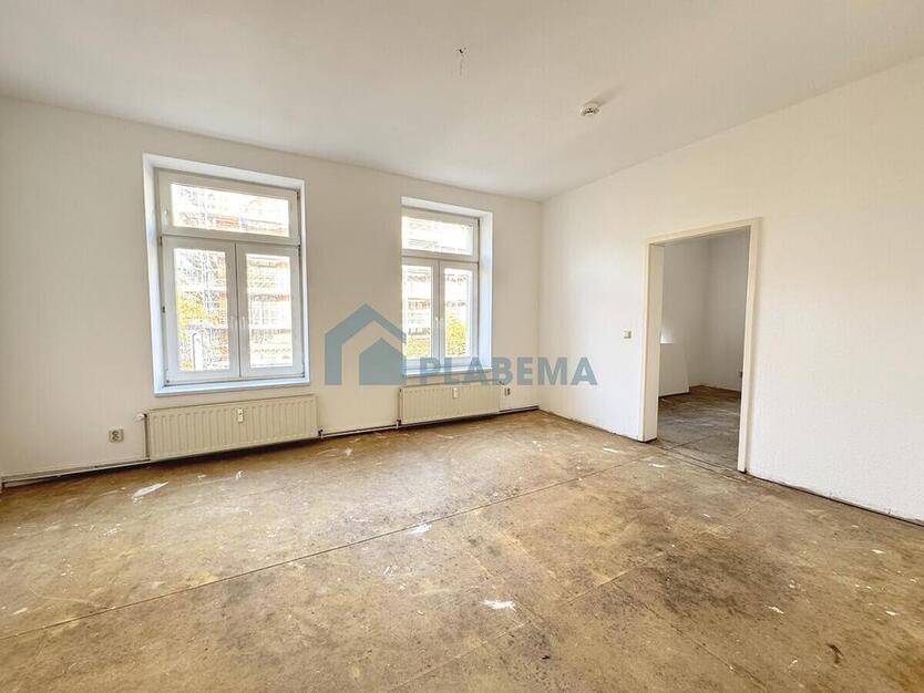 Frisch in Renovierung -> 2-Zimmer-Wohnung mit neuer Einbauküche in zentraler Innenstadtlage zimmer