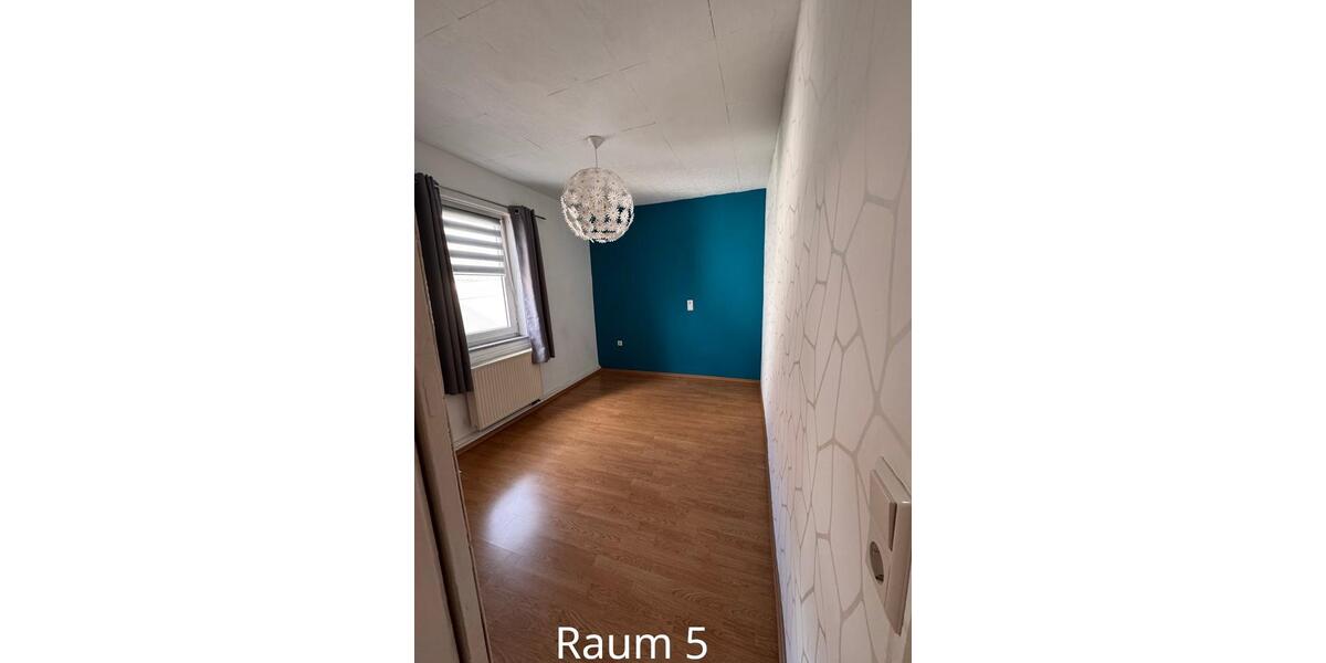 Etagenwohnung Weidhausen bei Coburg - 5 Zimmer, 92 m&sup2;, 600&euro; | Angebot:26705036