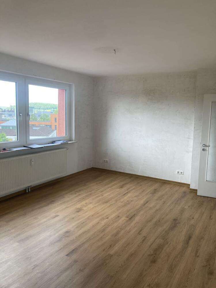 Wohnung zum Mieten in Völklingen 558 € 93.07 m²