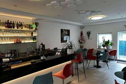 Eiscafé mit großer Terrasse in guter Lage - Gewerbeobjekt Karlsruhe Durlach | Angebot:24472346