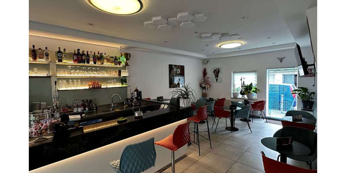 Eiscafé mit großer Terrasse in guter Lage zimmer