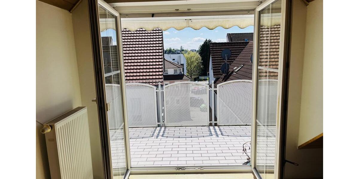 Dachgeschoßwohnung Bad Rappenau - 2.5 Zimmer, 67 m&sup2;, 950&euro; | Angebot:25960105