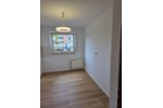 Renovierte 2,5 Zimer-Wohnung mit Aufzug, Balkonkraftwerk, Video-Sprechanlage, Garage (Warmmiete: 1.040 + 100 Garage) - Etagenwohnung Duisburg Meiderich | Angebot:27261102