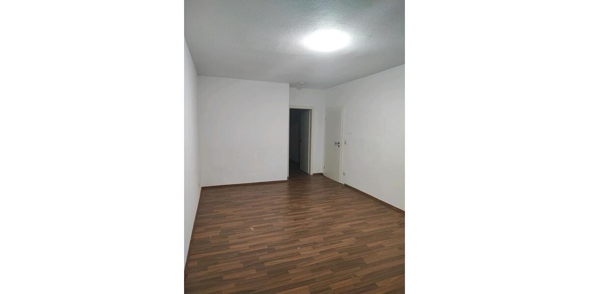 Etagenwohnung Dessau-Roßlau Dessau - 3 Zimmer, 60 m&sup2;, 530&euro; | Angebot:26647826