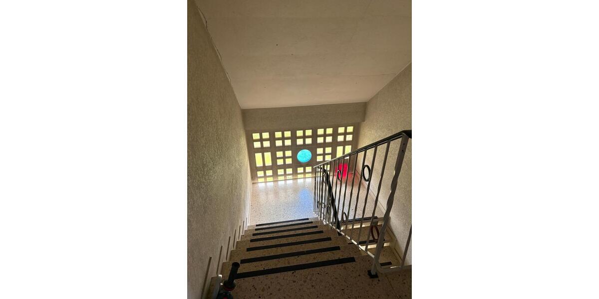 Dachgeschoßwohnung Hessisch Oldendorf - 3 Zimmer, 80 m&sup2;, 800&euro; | Angebot:24378129