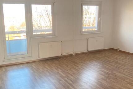Wohnung Magdeburg Alt Olvenstedt - 3 Zimmer, 69 m&sup2;, 412&euro; | Angebot:26561563