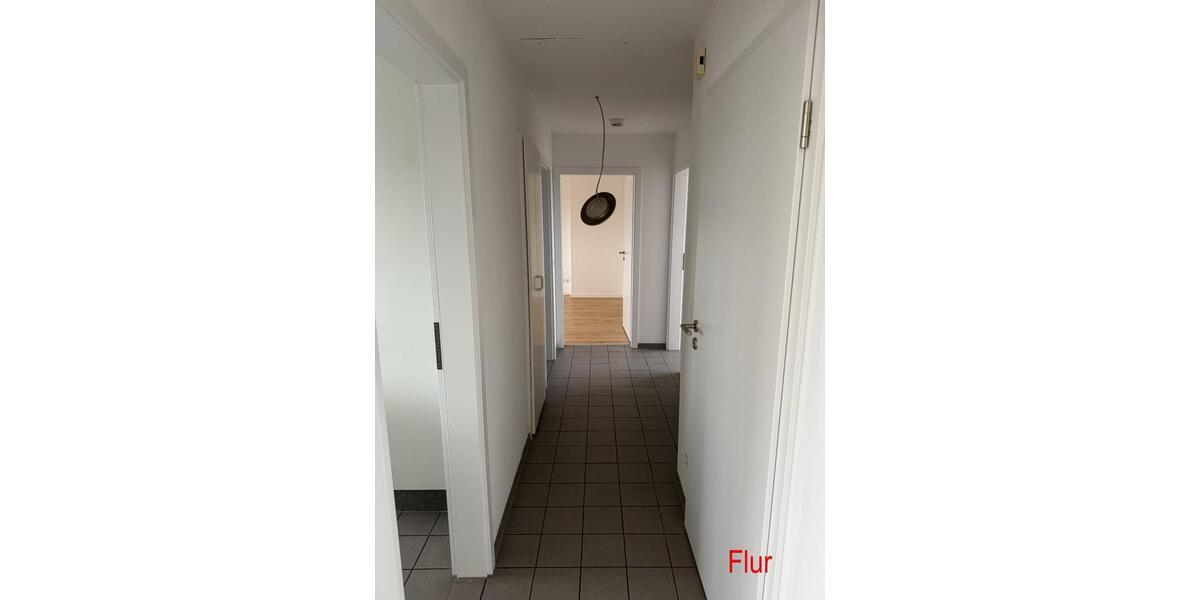 Dachgeschoßwohnung Borken - 3 Zimmer, 81 m&sup2;, 800&euro; | Angebot:24351906