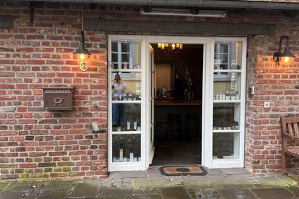 Nachmieter für Friseursalon in Moers Kapellen zimmer