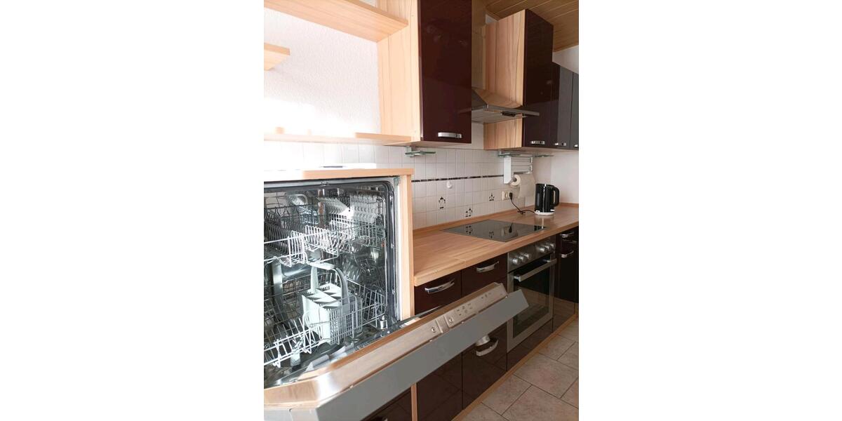 Erdgeschoßwohnung Weischlitz - 3 Zimmer, 69 m&sup2;, 580&euro; | Angebot:23846090