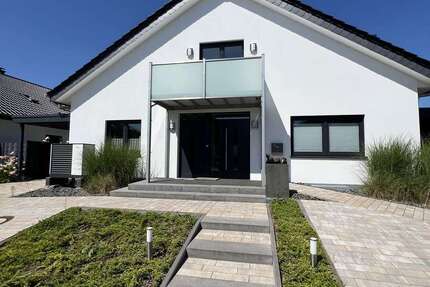 Haus Rheda-Wiedenbrück Wiedenbrück - 6 Zimmer, 178 m&sup2;, 2.340&euro; | Angebot:27144310