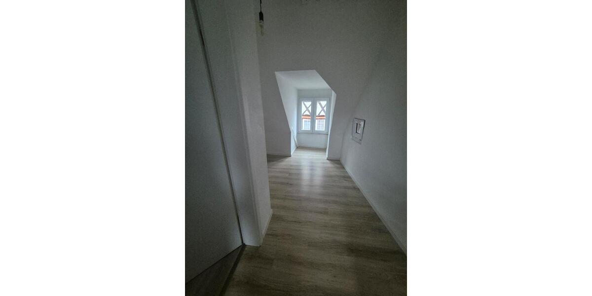 Einfamilienhaus Bad Orb - 6 Zimmer, 120 m&sup2;, 1.200&euro; | Angebot:25924205