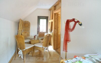 BIGKs - Suhl: teilmöblierte 3 Raumwohnung,sep.Küche,Bad mit Wanne+Dusche,Garten (;-) - Etagenwohnung Suhl Suhl Mitte | Angebot:26266111