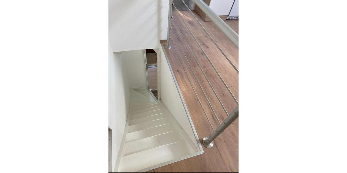 Dachgeschoßwohnung Villingen-Schwenningen Schwenningen - 3 Zimmer, 70 m&sup2;, 850&euro; | Angebot:26019204