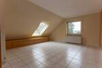 Schöne ca. 135 m² große 4-Zimmer-Maisonettewohnung mit Dachatelier und Westloggia in Garenfeld! 4 zimmer