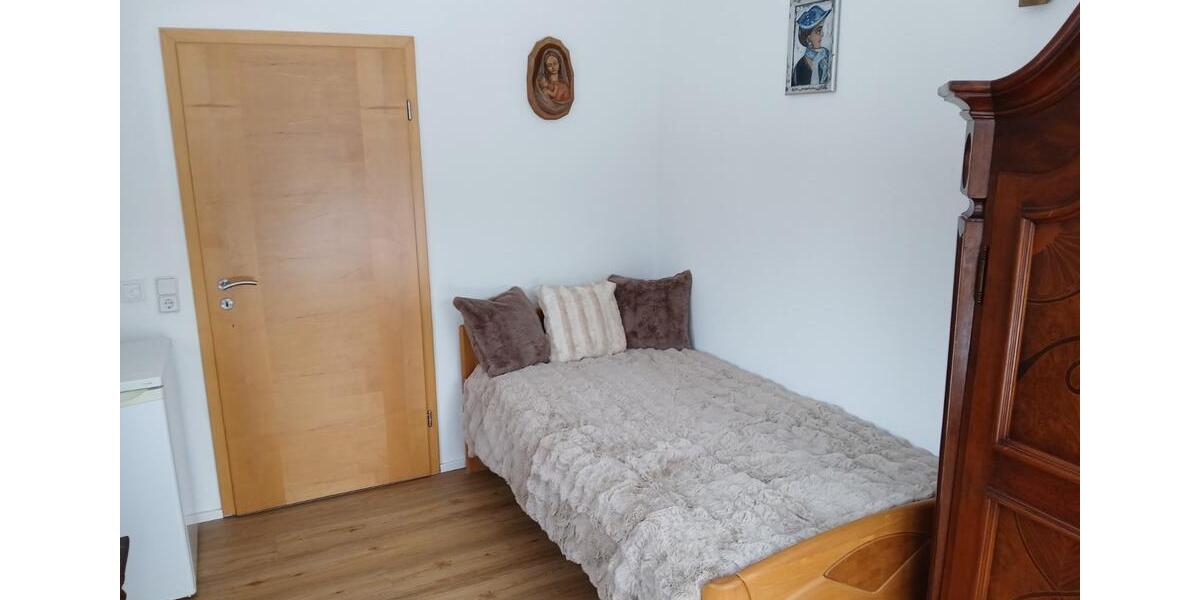 Etagenwohnung Ottobeuren - 2 Zimmer, 92 m&sup2;, 690&euro; | Angebot:24858212