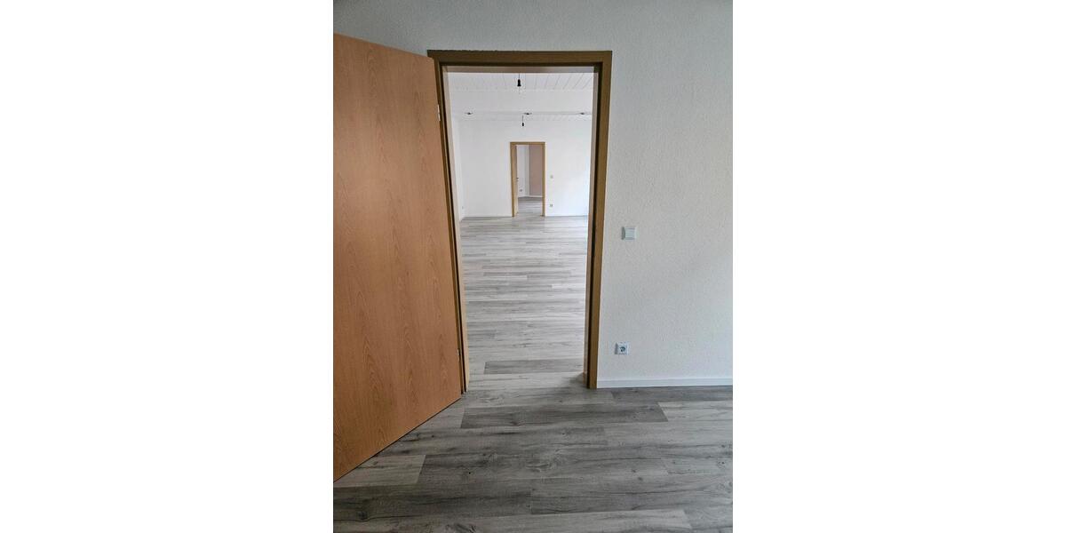 Etagenwohnung Großräschen - 3 Zimmer, 110 m&sup2;, 700&euro; | Angebot:26490018