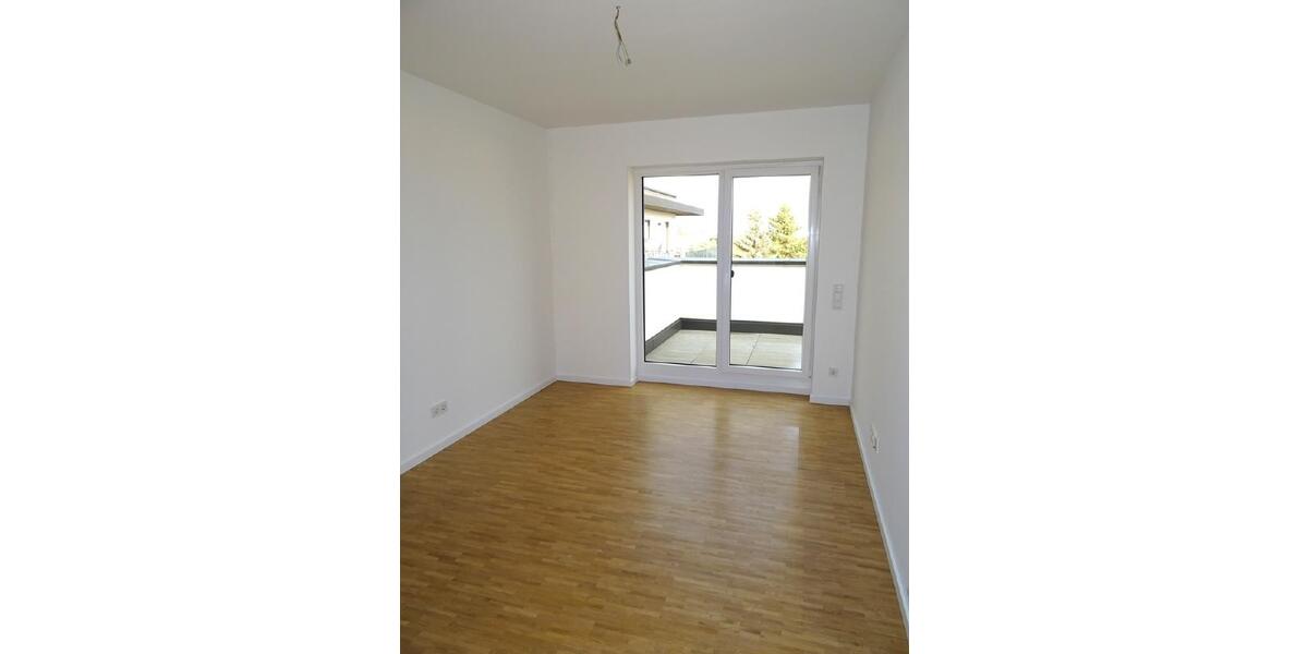 Etagenwohnung Freital - 3 Zimmer, 138 m&sup2;, 1.800&euro; | Angebot:24677184