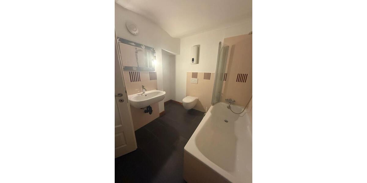 Erdgeschoßwohnung Irsch - 3 Zimmer, 80 m&sup2;, 880&euro; | Angebot:26693594