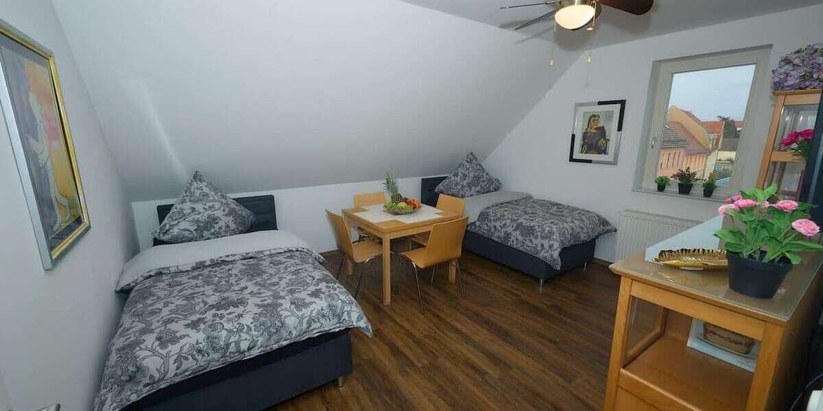 Etagenwohnung Hohenmölsen - 3 Zimmer, 80 m&sup2;, 1.500&euro; | Angebot:24104065