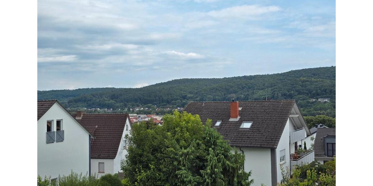 Etagenwohnung Goldbach - 3 Zimmer, 93 m&sup2;, 1.020&euro; | Angebot:26456259