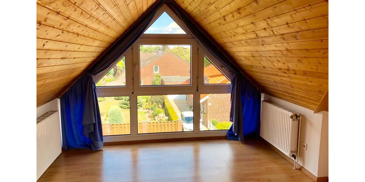 Dachgeschoßwohnung Greven - 2.5 Zimmer, 50 m&sup2;, 400&euro; | Angebot:26041009