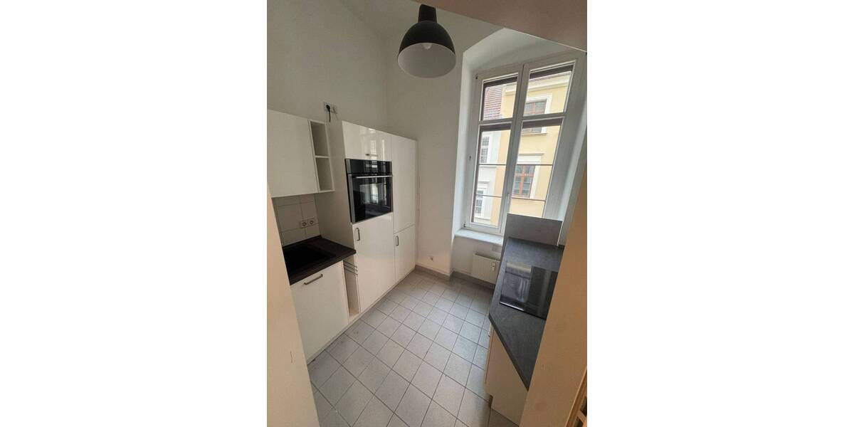 Etagenwohnung Görlitz Altstadt - 4 Zimmer, 83 m&sup2;, 600&euro; | Angebot:26080723