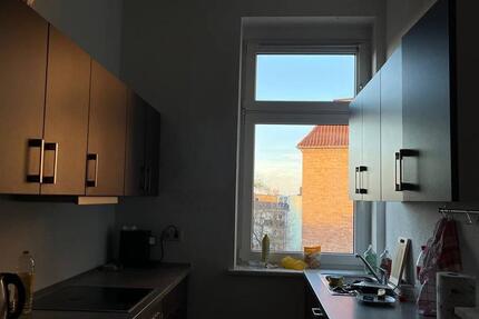 Wohnen auf Zeit Halle (Saale) Am Wasserturm/Thaerviertel - 2 Zimmer, 54 m&sup2;, 360&euro; | Angebot:26588069