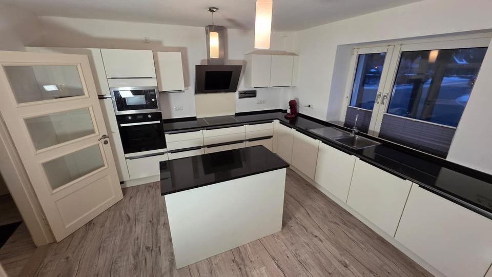 Einfamilienhaus Harrislee - 7.5 Zimmer, 190 m&sup2;, 1.820&euro; | Angebot:24764023