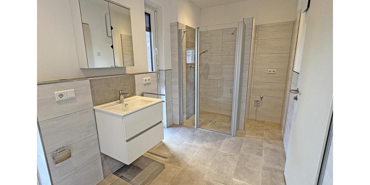 Etagenwohnung Saterland - 3 Zimmer, 130 m&sup2;, 1.310&euro; | Angebot:26453916