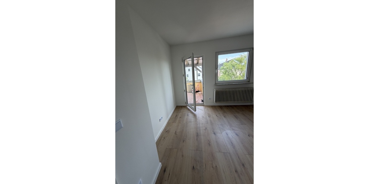 Zimmer zur Miete – Erstbezug nach Kernsanierung | WG-geeignet - Zimmer Hattersheim am Main | Angebot:27029482