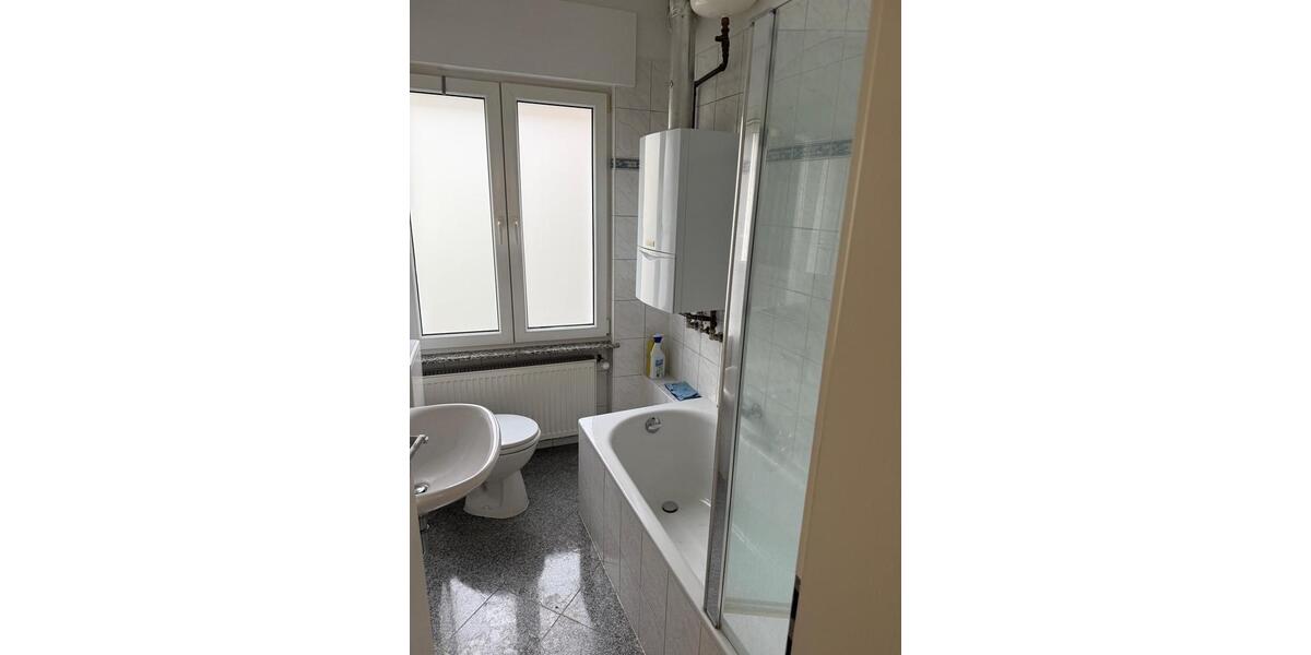 Terrassenwohnung Hamm - 4 Zimmer, 150 m&sup2;, 1.200&euro; | Angebot:25200645