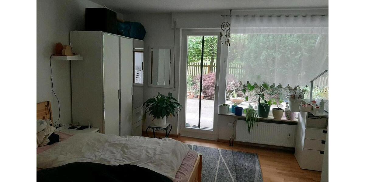 Erdgeschoßwohnung Freiburg im Breisgau Lehen - 3 Zimmer, 105 m&sup2;, 1.500&euro; | Angebot:26654922