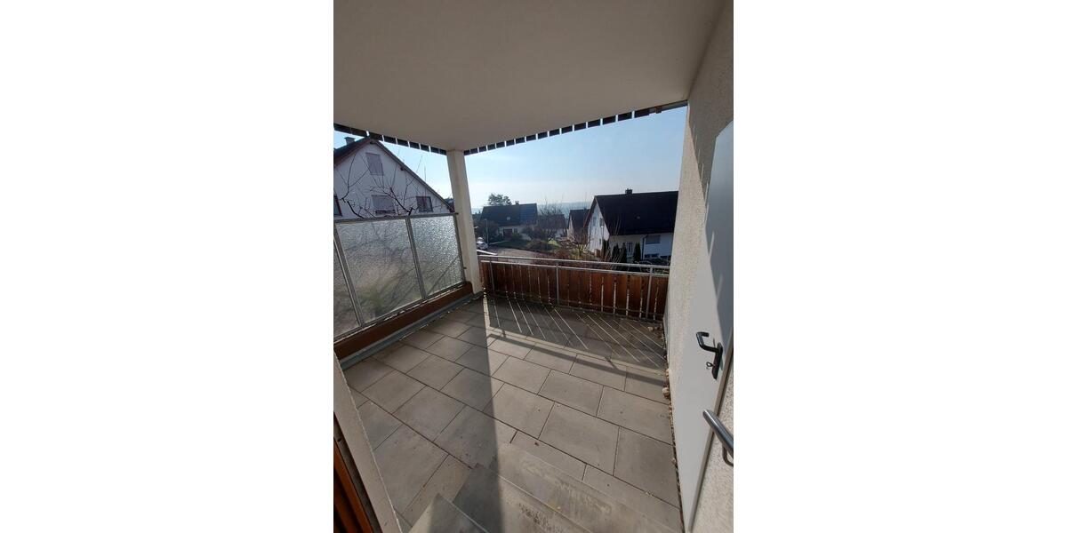 Erdgeschoßwohnung Ebersbach an der Fils - 3 Zimmer, 90 m&sup2;, 1.100&euro; | Angebot:26572385