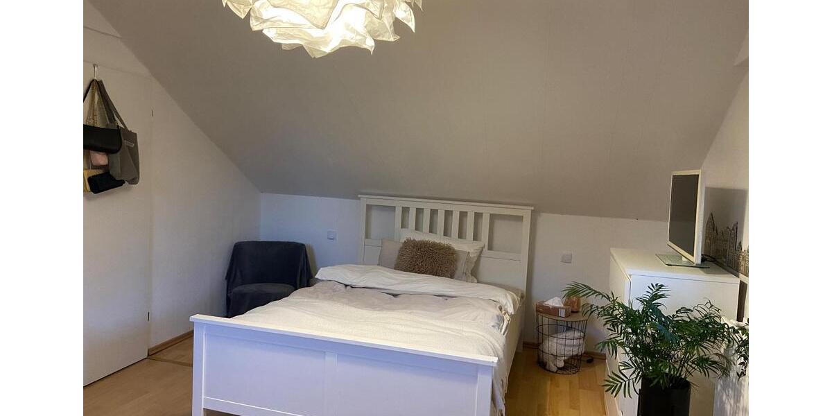 Dachgeschoßwohnung Emsbüren - 4 Zimmer, 125 m&sup2;, 770&euro; | Angebot:25974431