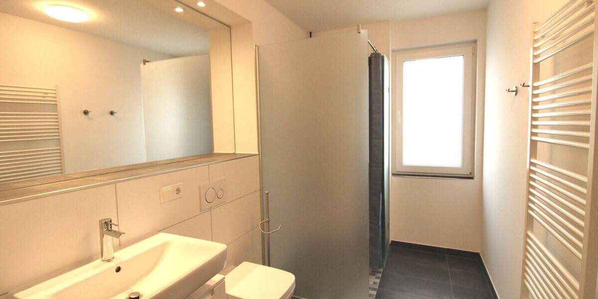Etagenwohnung Kaiserslautern Innenstadt - 2 Zimmer, 70 m&sup2;, 945&euro; | Angebot:26017538