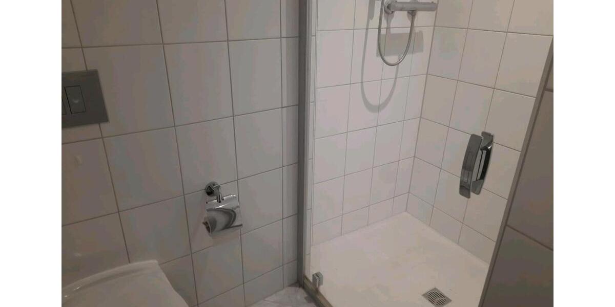 Erdgeschoßwohnung Neubrandenburg - 2 Zimmer, 60 m&sup2;, 695&euro; | Angebot:24478702