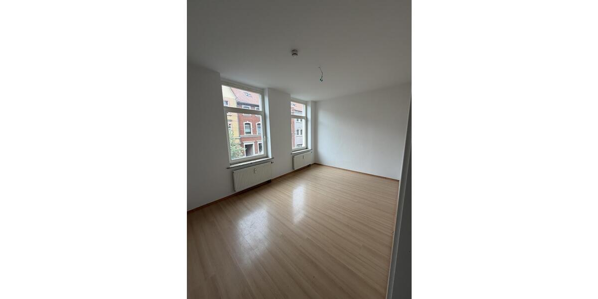 Etagenwohnung Nordhausen - 2 Zimmer, 48 m&sup2;, 350&euro; | Angebot:26366934