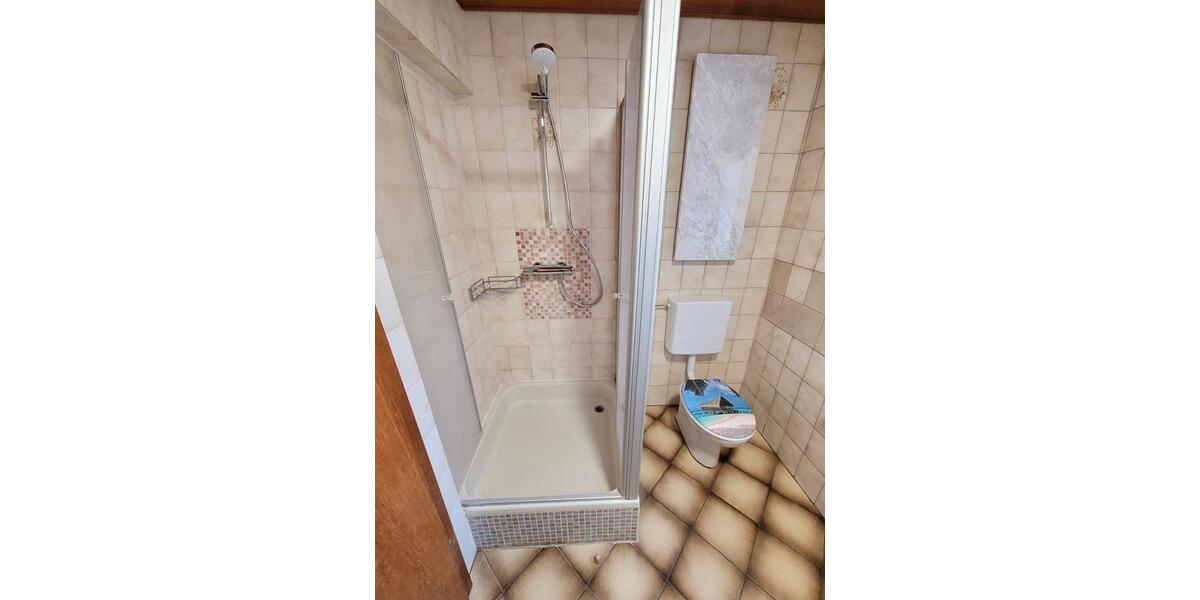 Monteur Zimmer, Unterkunft, Haus, 84513 Erharting, nahe Altötting 5 zimmer