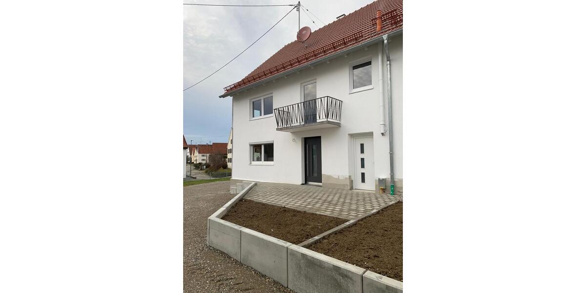 Doppelhaushälfte Kirchheim In Schwaben - 3.5 Zimmer, 134 m&sup2;, 940&euro; | Angebot:26043429