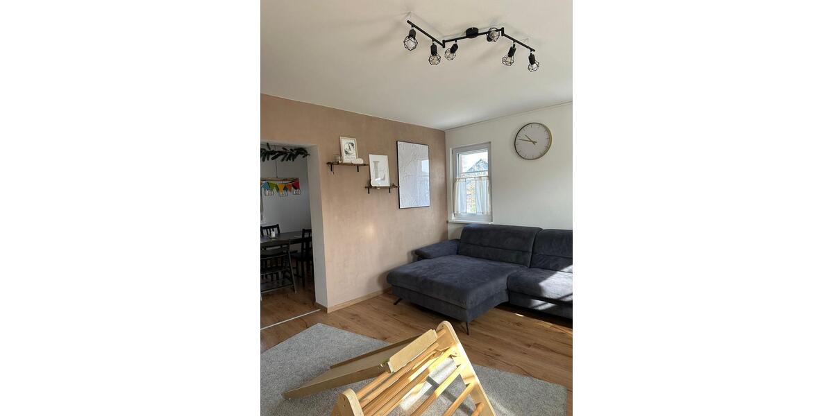 Etagenwohnung Untersiemau - 4 Zimmer, 150 m&sup2;, 950&euro; | Angebot:26491279