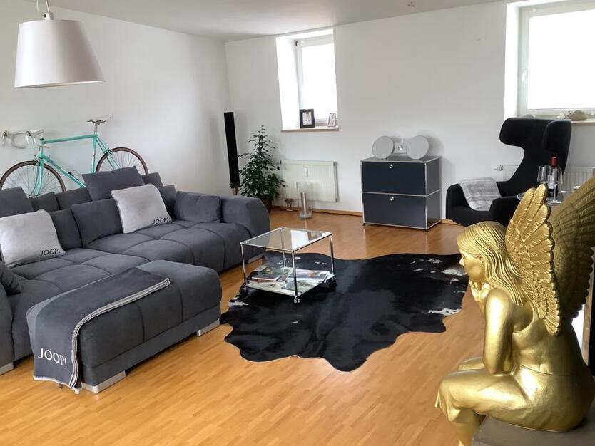 Wunderschöne 2,53-Zimmer Maisonnettewohnung 95 qm super Lage zimmer