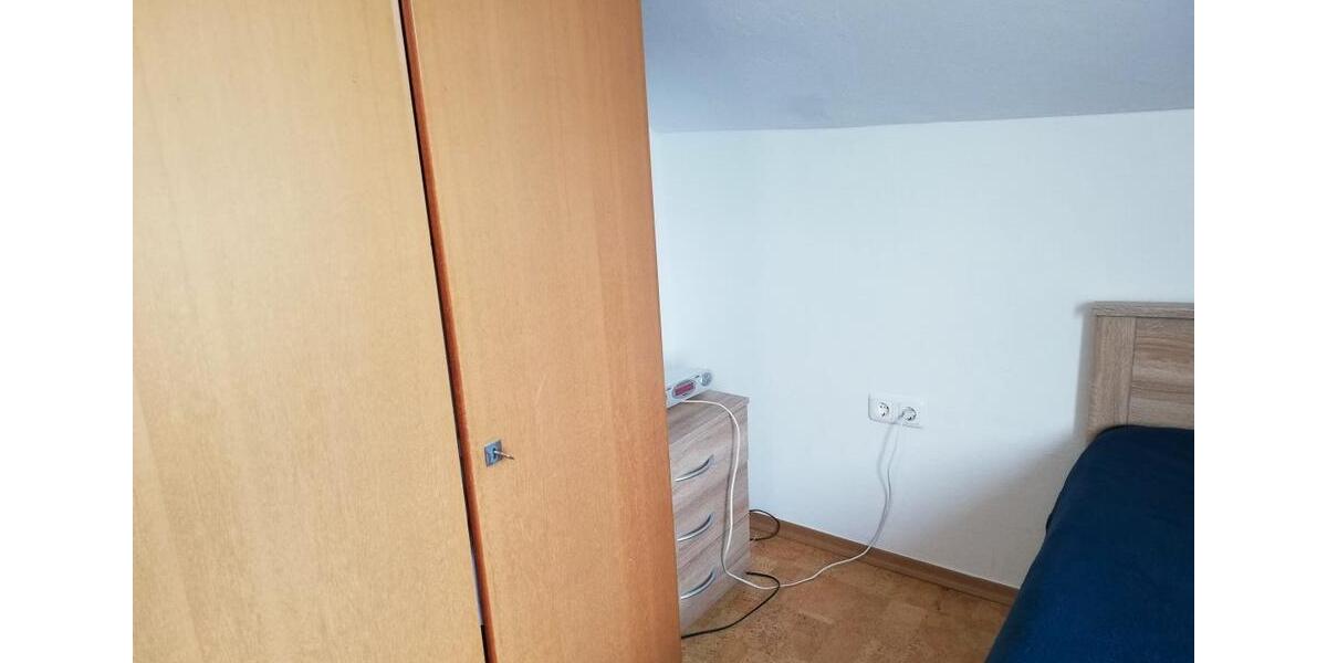 Dachgeschoßwohnung Freyung - 1 Zimmer, 28 m&sup2;, 300&euro; | Angebot:26491418