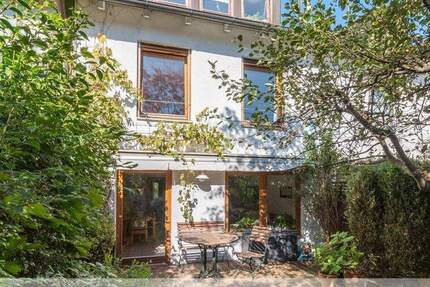 AIGNER - Reihenmittelhaus im Österreicher-Viertel mit durchdachtem Grundriss und Südgarten 5 zimmer