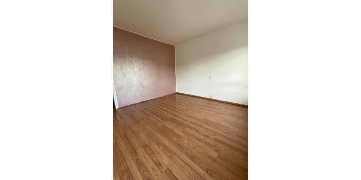 Etagenwohnung Wuppertal Barmen - 3 Zimmer, 66 m&sup2;, 650&euro; | Angebot:25656468